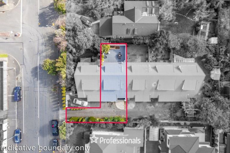 Photo of property in 8b Wai-iti Crescent, Woburn, Lower Hutt, 5010