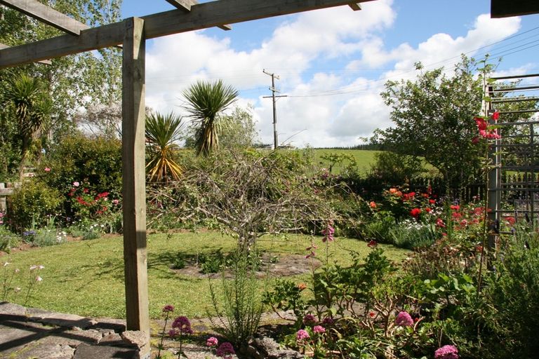 Photo of property in 54 Renown Road, Waikokowai, Huntly, 3771