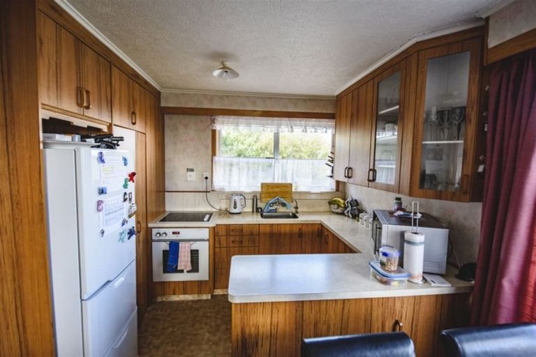 Photo of property in 39 Lowestoft Street, Balclutha, 9230
