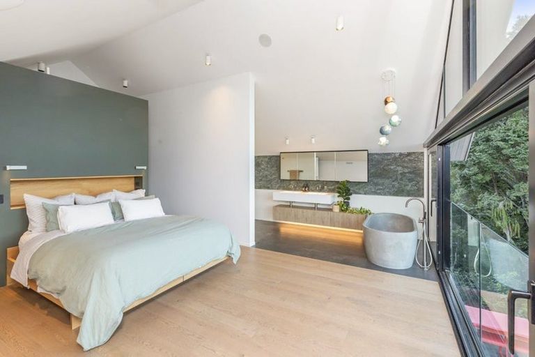 Photo of property in 109 Main Road, Governors Bay, Lyttelton, 8971