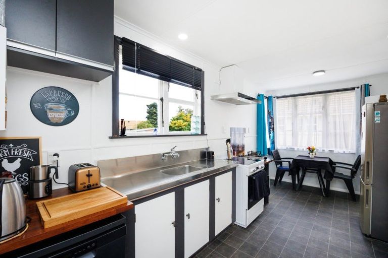 Photo of property in 40 Cardiff Street, Awapuni, Palmerston North, 4412