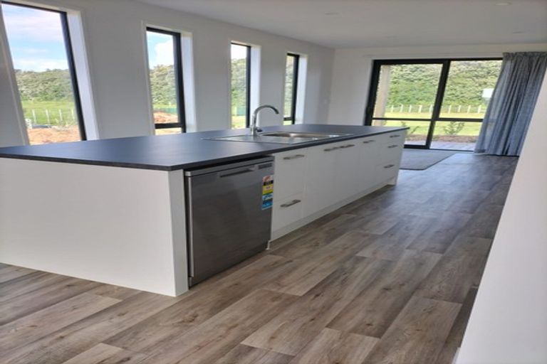 Photo of property in 128 Rangiuru Road, Otaki Beach, Otaki, 5512