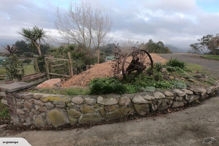 Photo of property in 102 Pinnacle Hill Road, Mangatawhiri, Bombay, 2675