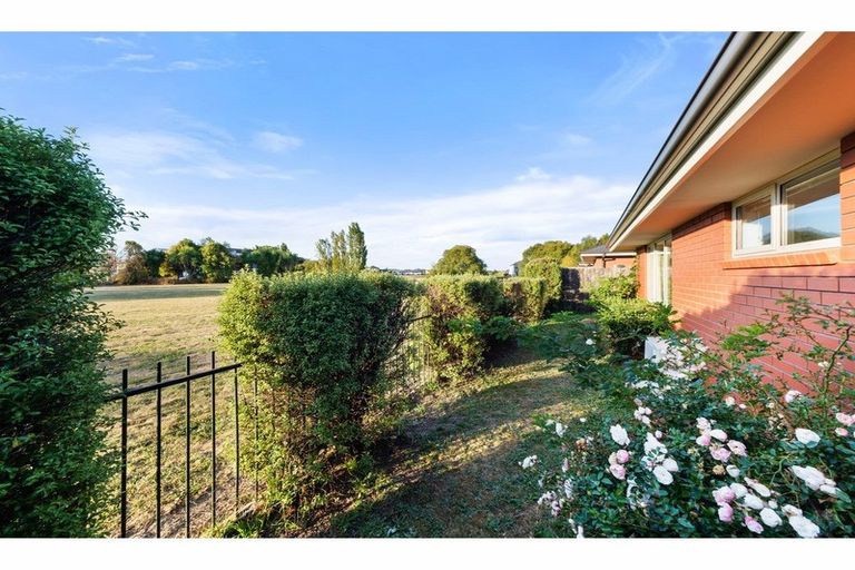 Photo of property in 22a Date Crescent, Aidanfield, Christchurch, 8025