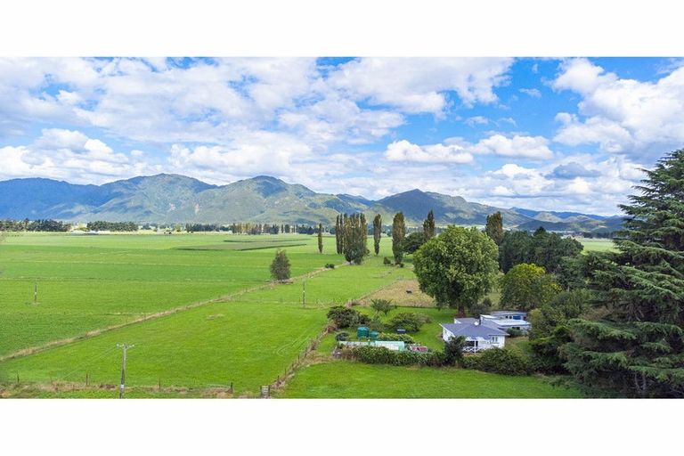 Photo of property in 5209 Galatea Road, Galatea, Murupara, 3079