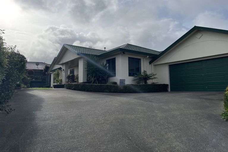 Photo of property in 19 Logan Way, Kelvin Grove, Palmerston North, 4414