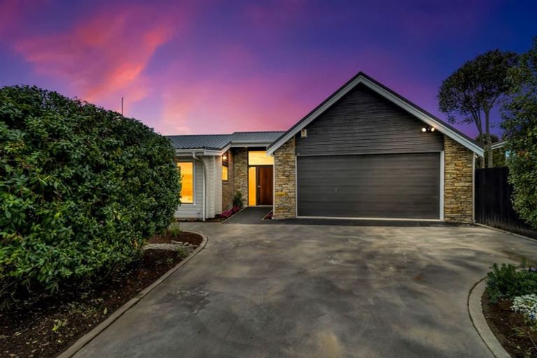 Photo of property in 14 Radiata Avenue, Parklands, Christchurch, 8083