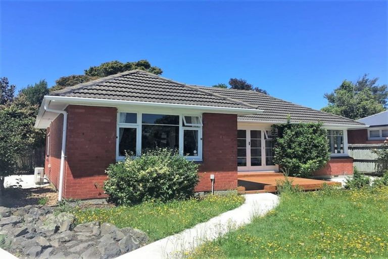 Photo of property in 16 Rochford Place, Bryndwr, Christchurch, 8052