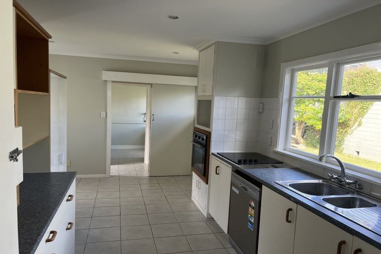 Photo of property in 31 Burden Avenue, Wainuiomata, Lower Hutt, 5014