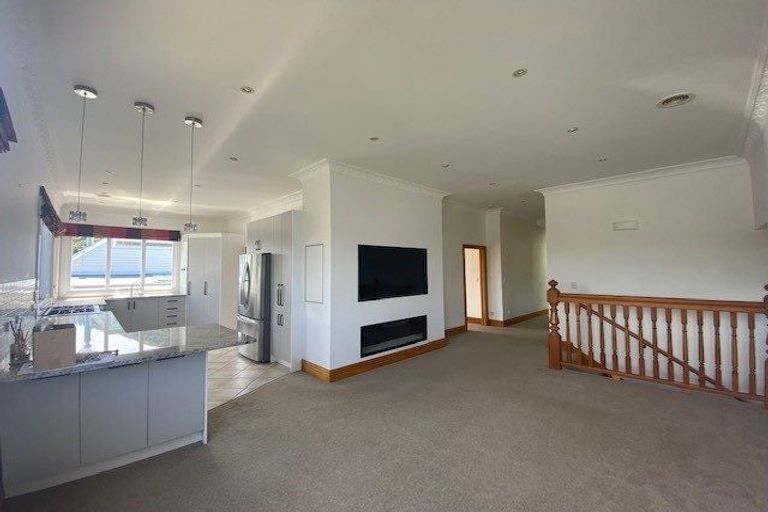 Photo of property in 5-7 Mahoe Street, Eastbourne, Lower Hutt, 5013