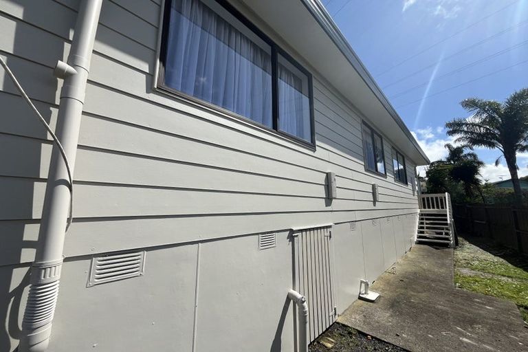 Photo of property in 87 Keegan Drive, Massey, Auckland, 0614