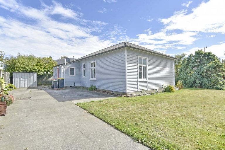 Photo of property in 70 Laurence Street, Waltham, Christchurch, 8023