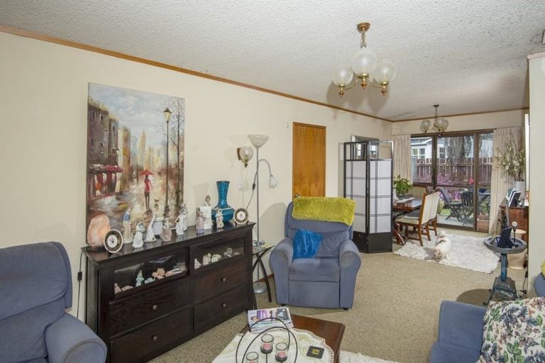 Photo of property in 2/9 Parahaki Street, Regent, Whangarei, 0112