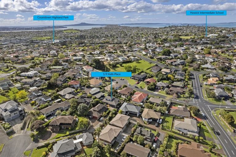 Photo of property in 1/9 Kells Place, Botany Downs, Auckland, 2010