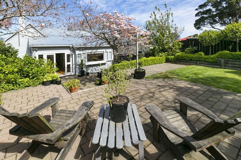 Photo of property in 72 Hataitai Road, Hataitai, Wellington, 6021