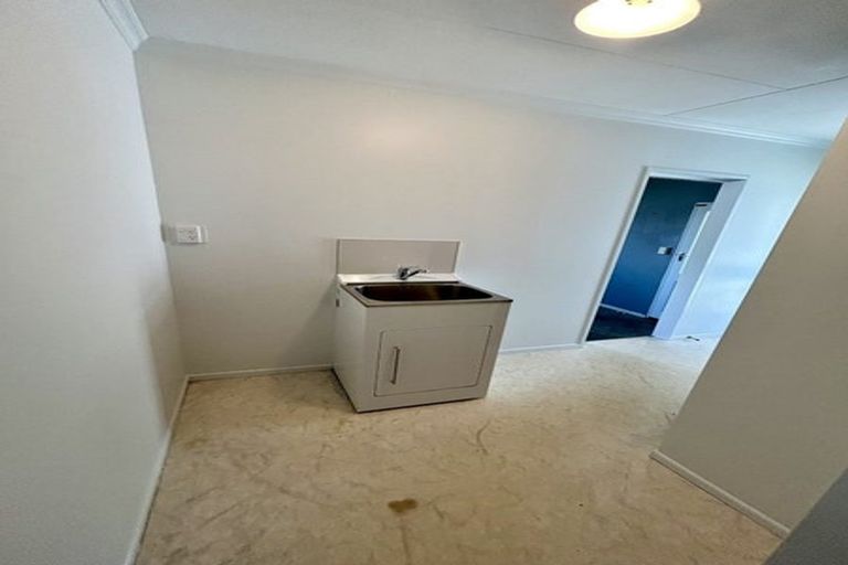 Photo of property in 68 Highbury Drive, Levin, 5510