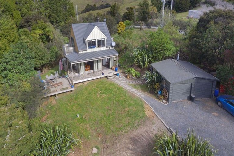 Photo of property in 493 Haruru Road, Kaukapakapa, 0873