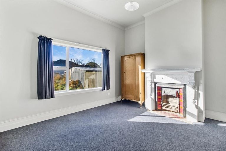 Photo of property in 48 Timaru Road, Waimate, 7924