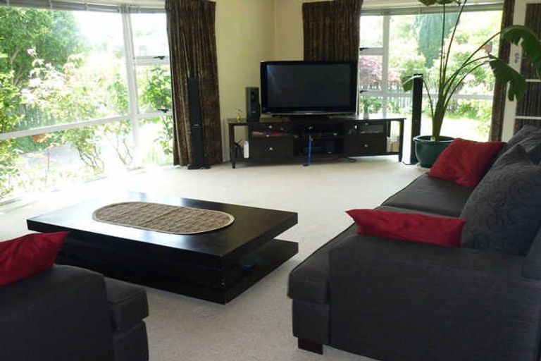 Photo of property in 63 Whitby Street, Burnside, Christchurch, 8053