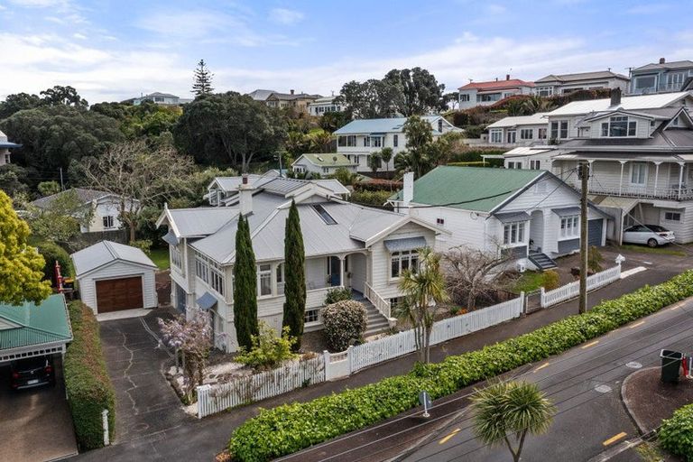 Photo of property in 7 Huia Street, Devonport, Auckland, 0624