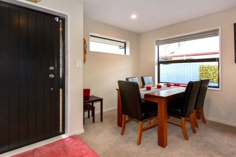 Photo of property in 2/81 Nottingham Avenue, Halswell, Christchurch, 8025