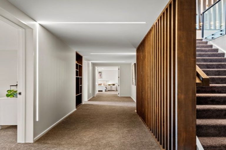 Photo of property in 8 Kepler Ridge Lane, Halswell, Christchurch, 8025