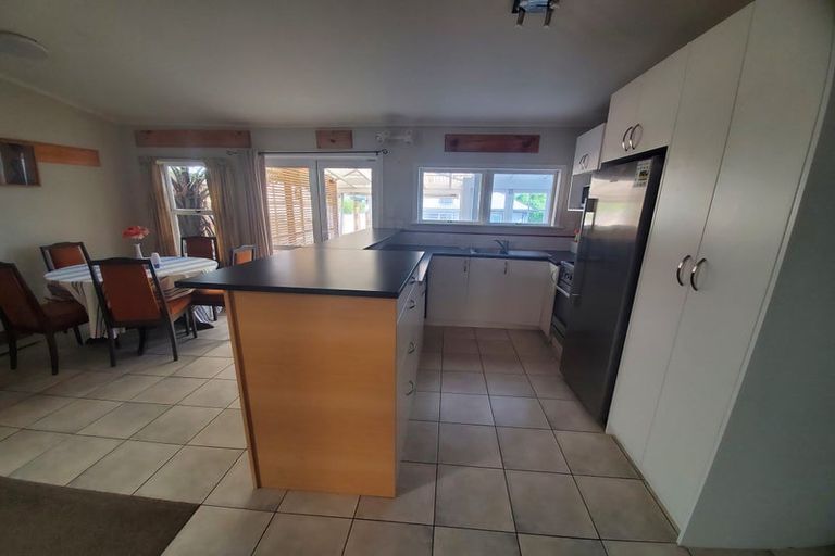 Photo of property in 18 Somerset Avenue, Newtown, Wellington, 6021