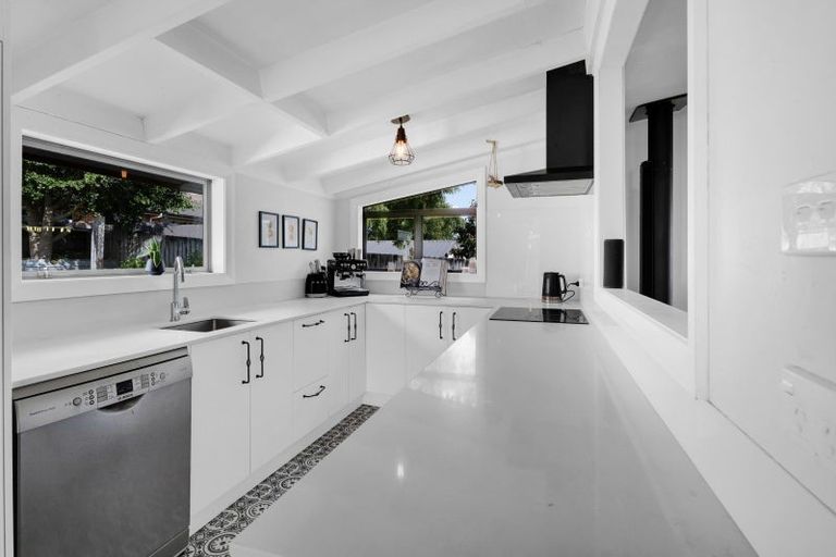 Photo of property in 46 Konini Street, Inglewood, 4330