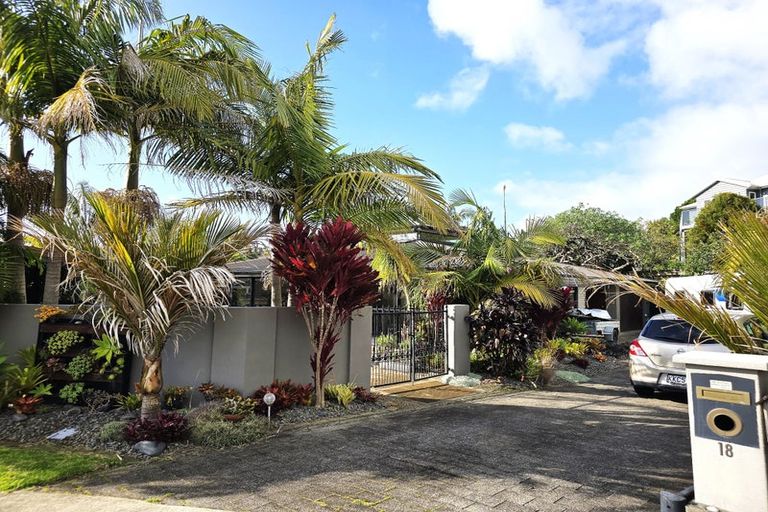 Photo of property in 18 Ruamoana Place, Omokoroa, 3114