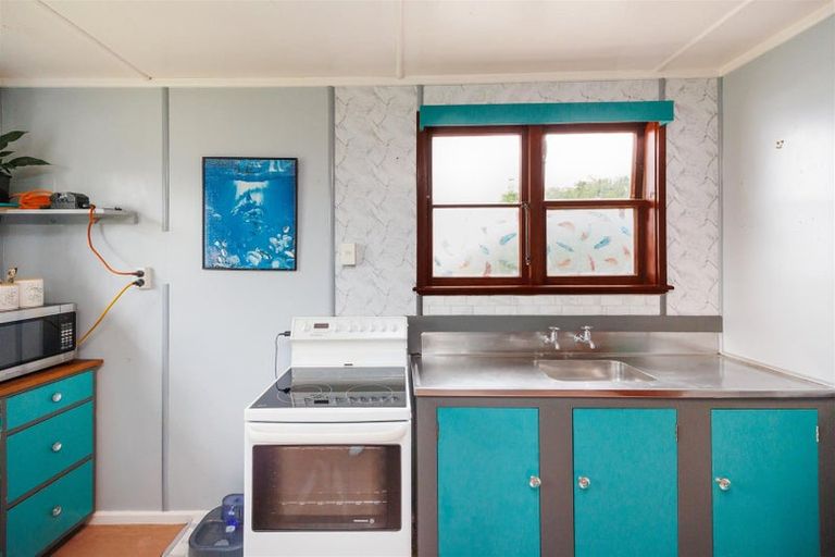 Photo of property in 6 Johnson Street, Bulls, 4818