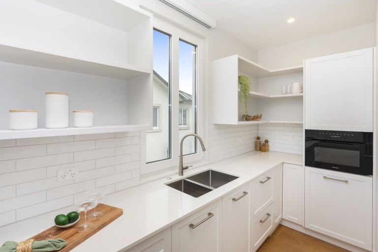 Photo of property in 2 Ayr Street, Riccarton, Christchurch, 8011