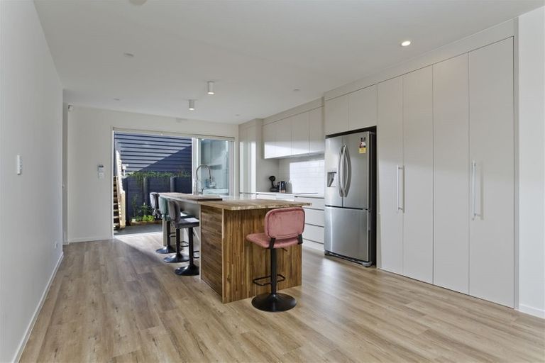 Photo of property in 153 Millwater Parkway, Silverdale, 0932