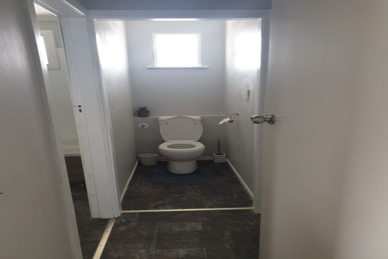 Photo of property in 124 Harlech Street, Mayfair, Hastings, 4122