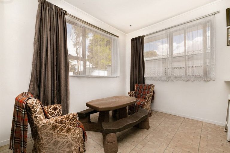 Photo of property in 25 Astor Place, Manurewa, Auckland, 2102