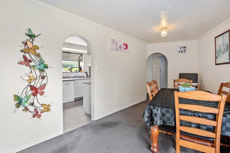 Photo of property in 10 Walnut Place, Owhata, Rotorua, 3010