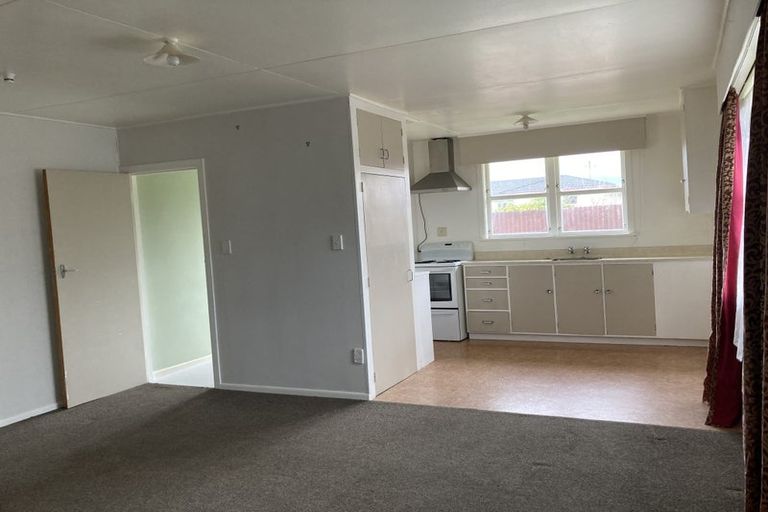 Photo of property in 4 Alice Place, Levin, 5510