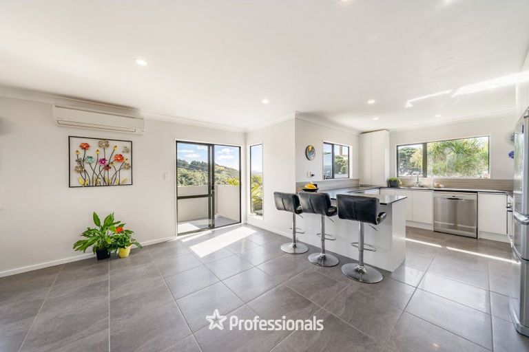 Photo of property in 181 Tirohanga Road, Tirohanga, Lower Hutt, 5010