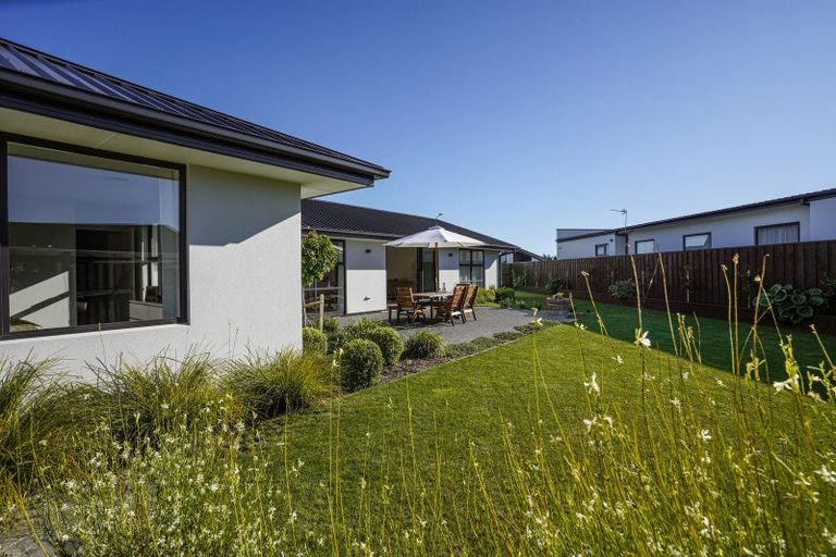 Photo of property in 8 Hotere Street, Rangiora, 7400