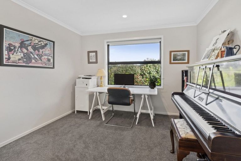 Photo of property in 4 Laly Haddon Place, Matakana, Warkworth, 0985