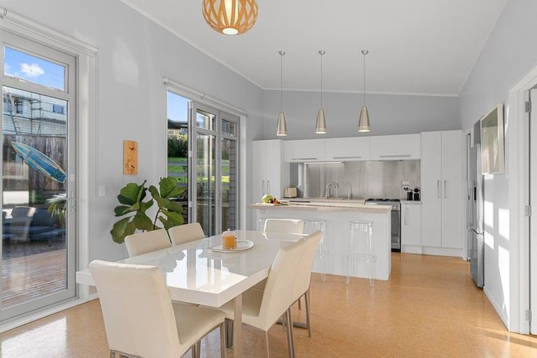 Photo of property in 37 Driftwood Place, Mangawhai Heads, Mangawhai, 0505
