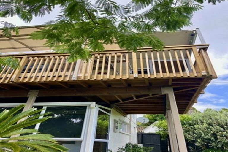 Photo of property in 4 Gails Drive, Okura, Albany, 0792