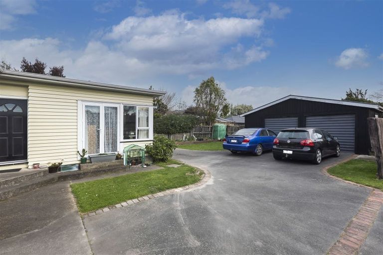 Photo of property in 57 Barrington Street, Somerfield, Christchurch, 8024