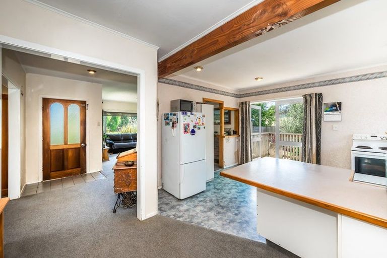 Photo of property in 98 Kiwi Road, Raumati Beach, Paraparaumu, 5032