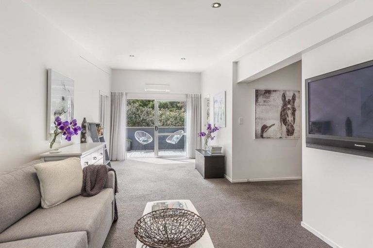 Photo of property in 30 Muncaster Road, Snells Beach, 0920