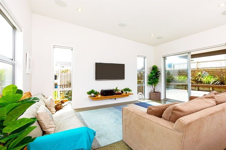 Photo of property in 53 Moir Point Road, Mangawhai Heads, Mangawhai, 0505