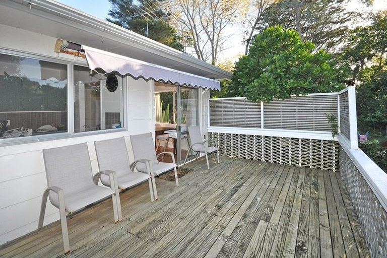 Photo of property in 79 Gledstane Road, Stanmore Bay, Whangaparaoa, 0932