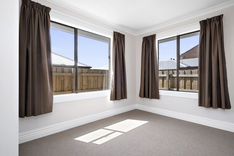 Photo of property in 146 Melbourne Street, South Dunedin, Dunedin, 9012
