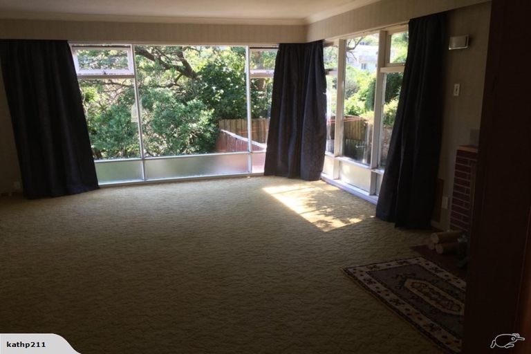 Photo of property in 160 Parkvale Road, Karori, Wellington, 6012