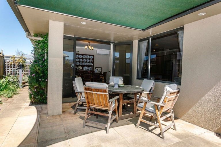 Photo of property in 35 Mcphee Street, Dannevirke, 4930