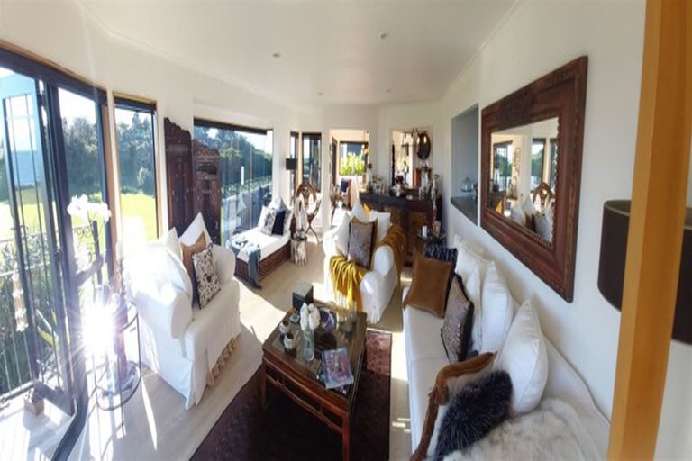 Photo of property in 2a Richmond Street, Fitzroy, New Plymouth, 4312